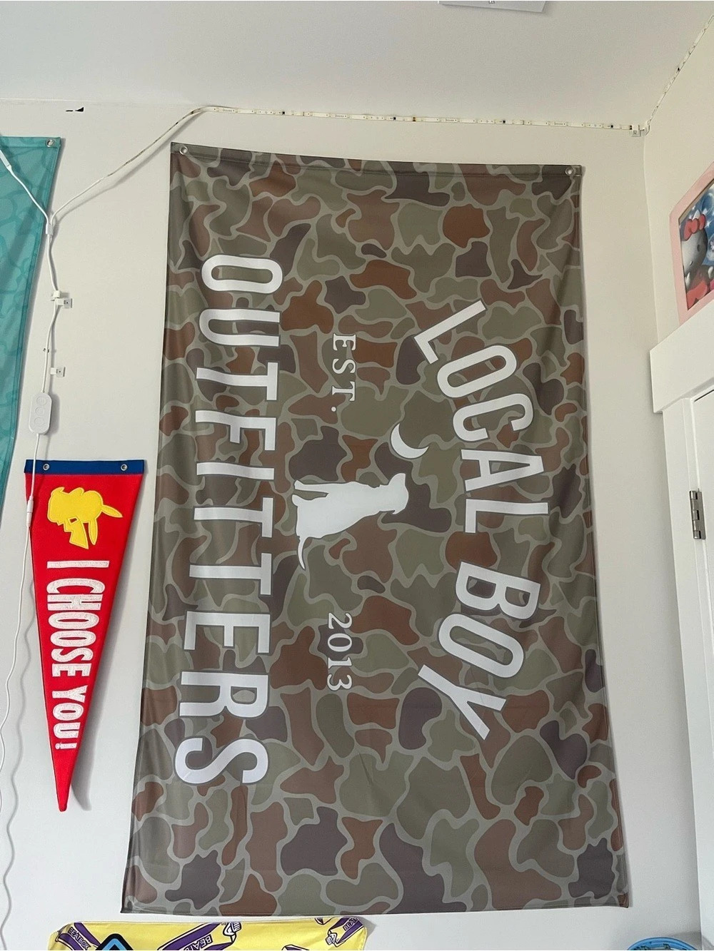 Local Boy Outfitters Founder's Flag Camo Decor Banner Green & Brown